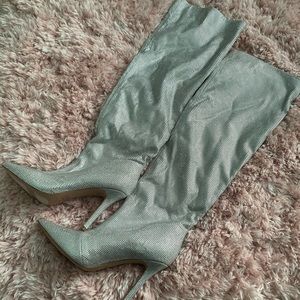 Aldo knee- high boot heels